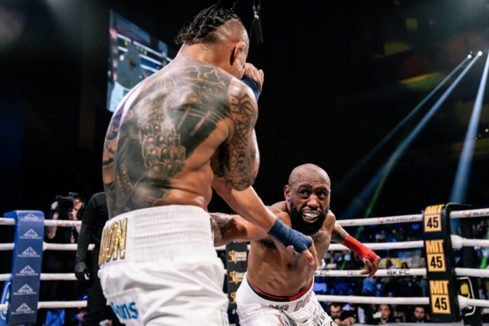 Austin Trout defeats Luis Palomino to become champion at BKFC 57 Hollywood