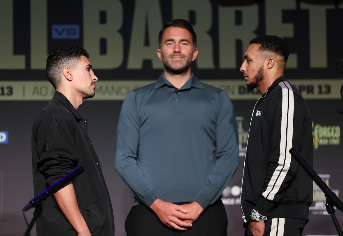 Jordan Gill vs Zelfa Barrett faceoff