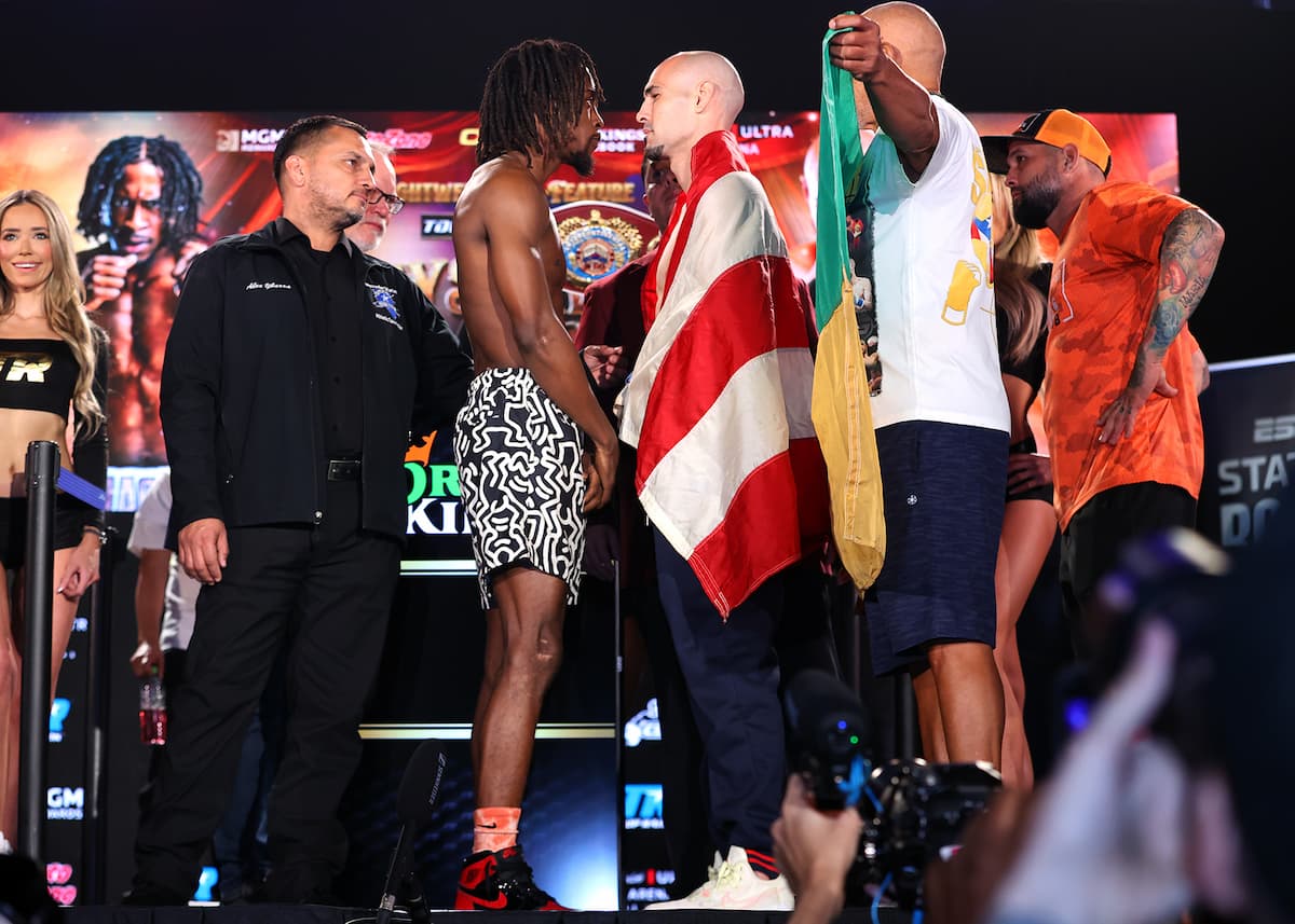 Keyshawn Davis vs Jose Pedraza faceoff