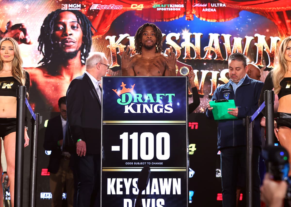 Keyshawn Davis weigh-in