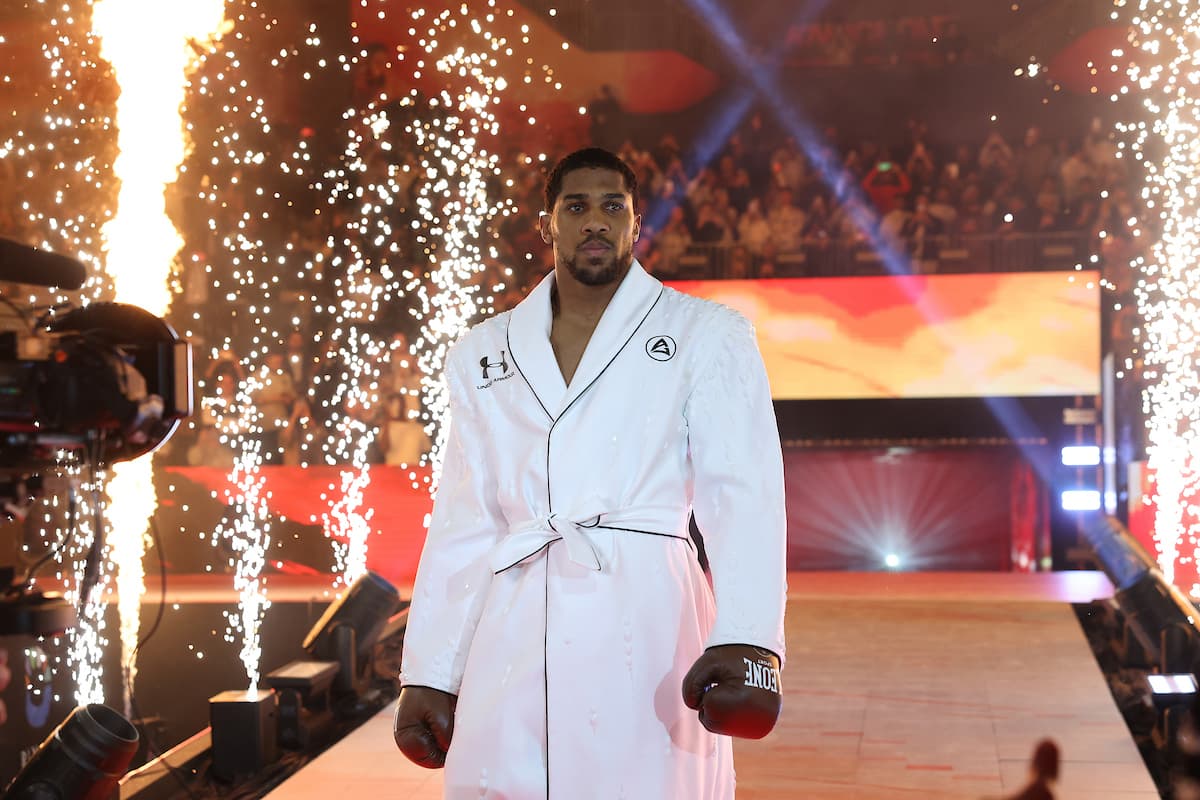 Anthony Joshua makes ring walk