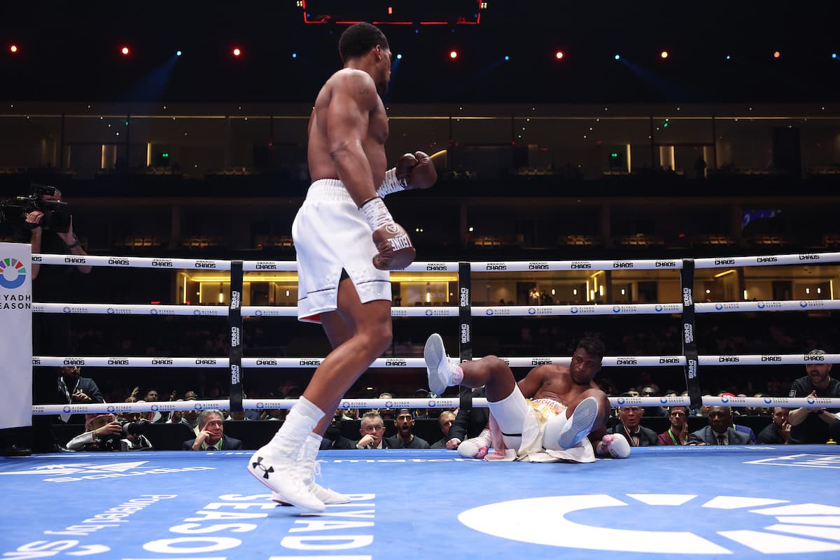 Anthony Joshua vs Francis Ngannou