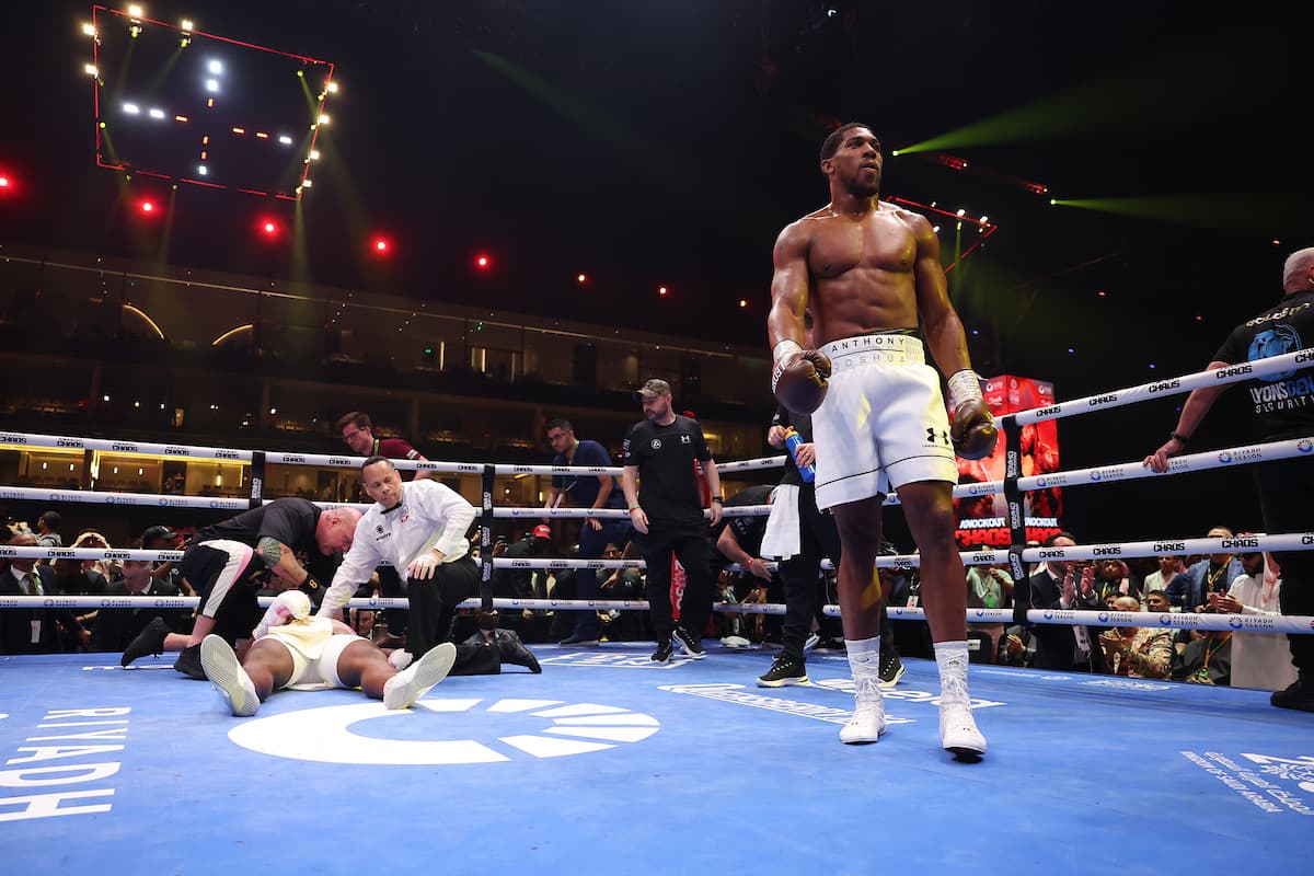 Anthony Joshua vs Francis Ngannou