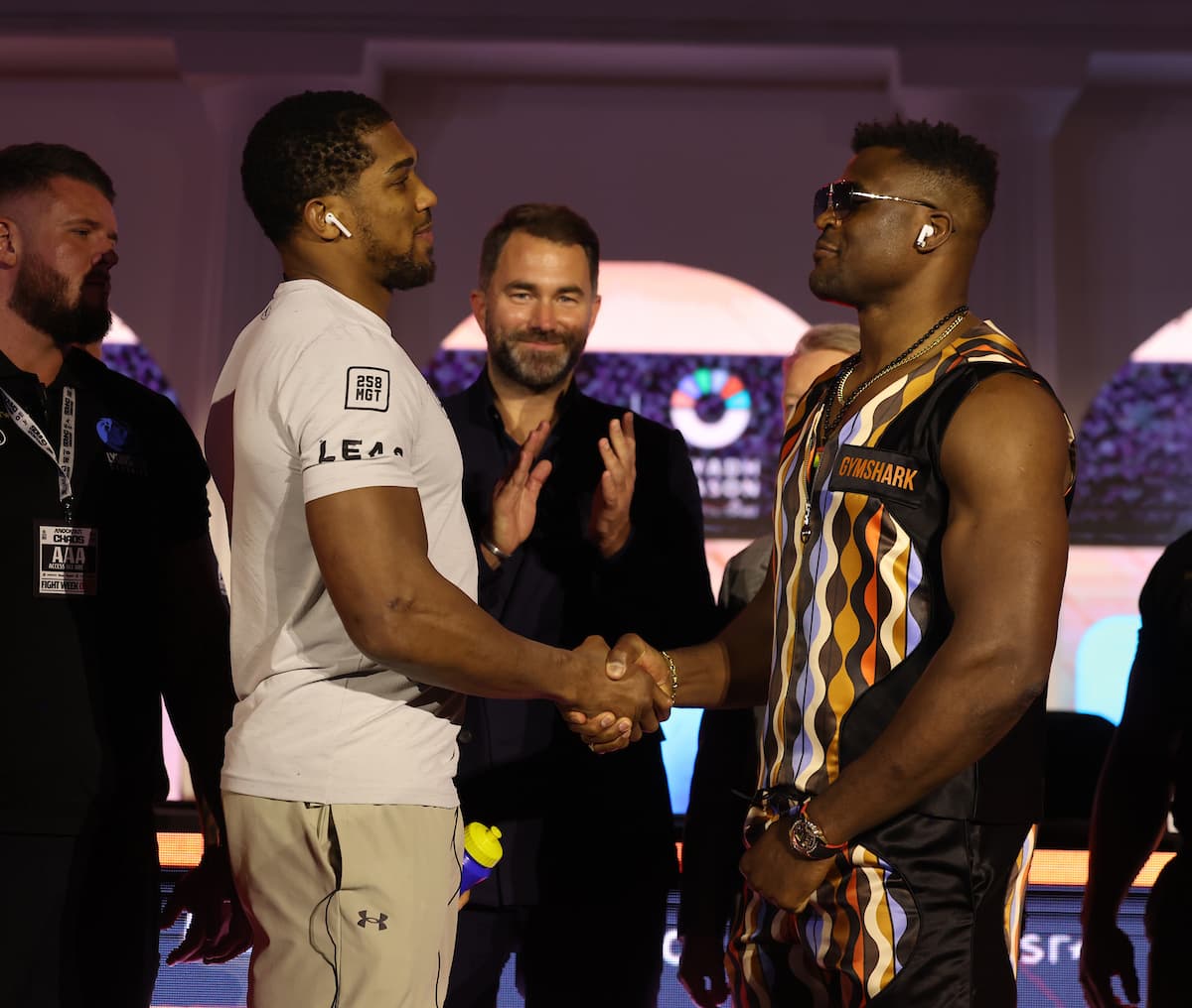 Anthony Joshua vs Francis Ngannou faceoff