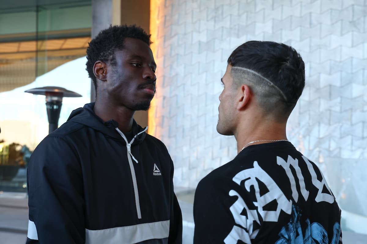 Richardson Hitchins vs Gustavo Daniel Lemos faceoff