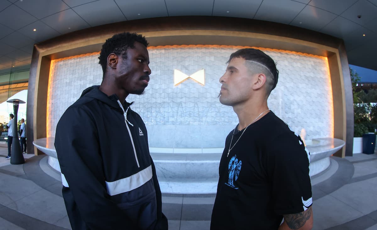 Richardson Hitchins vs Gustavo Daniel Lemos faceoff