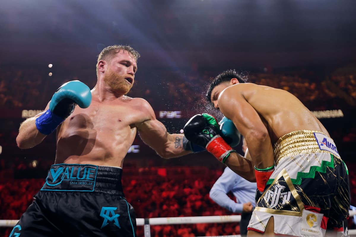 Canelo Alvarez vs Jaime Munguia