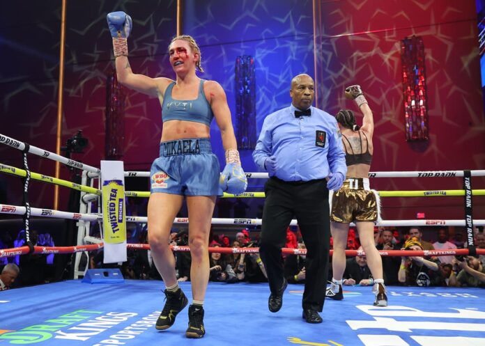 Mikaela Mayer and Sandy Ryan during their bout