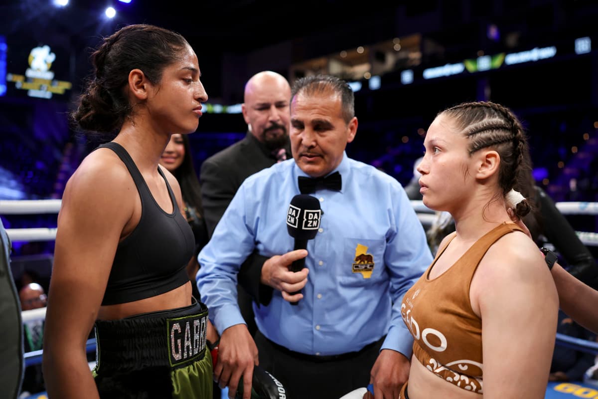 Gabriela Fundora and Marilyn Badillo during their bout