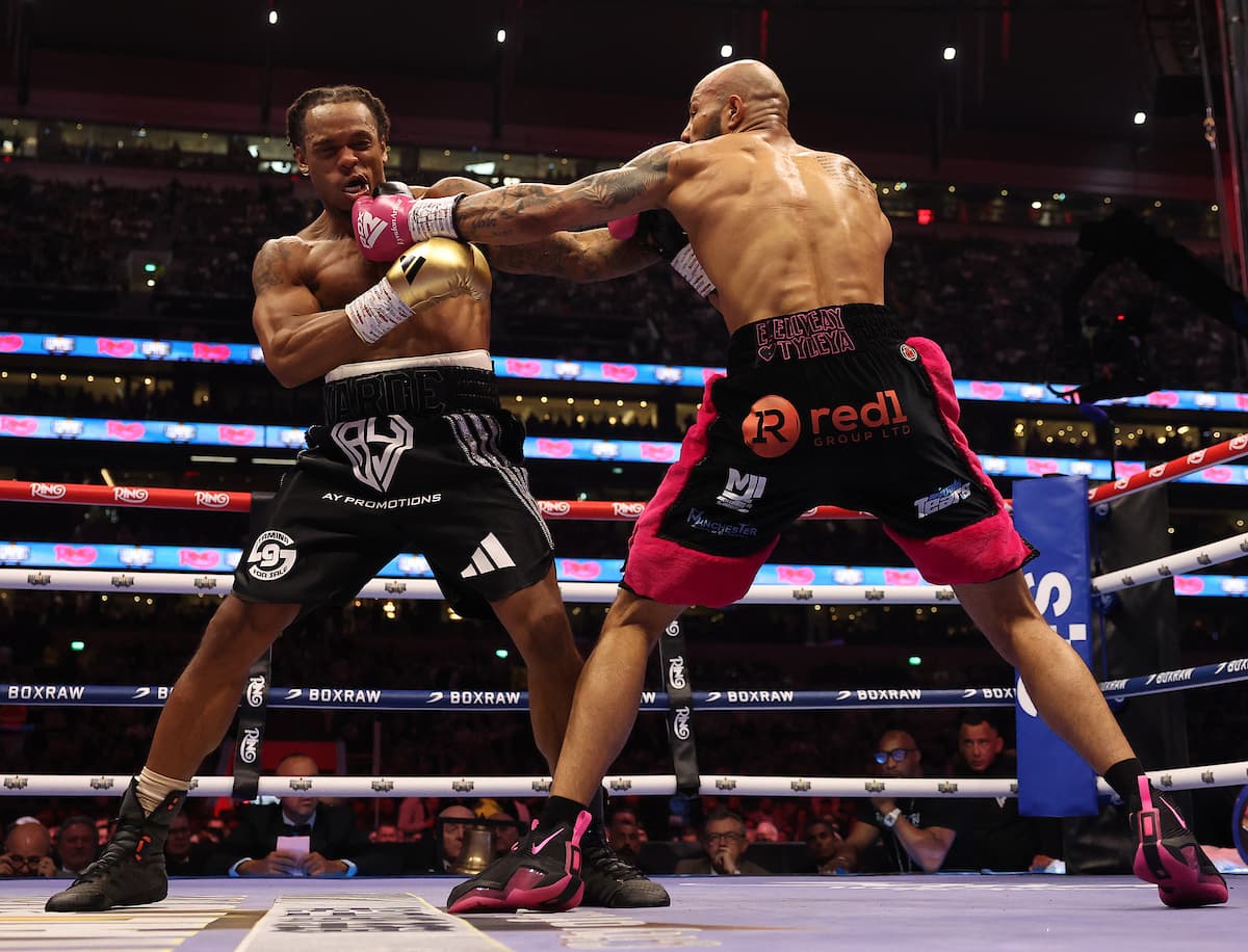 Lyndon Arthur punches Anthony Yarde during their boxing bout