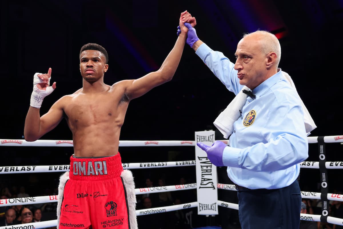 Omari Jones victorious over William Jackson