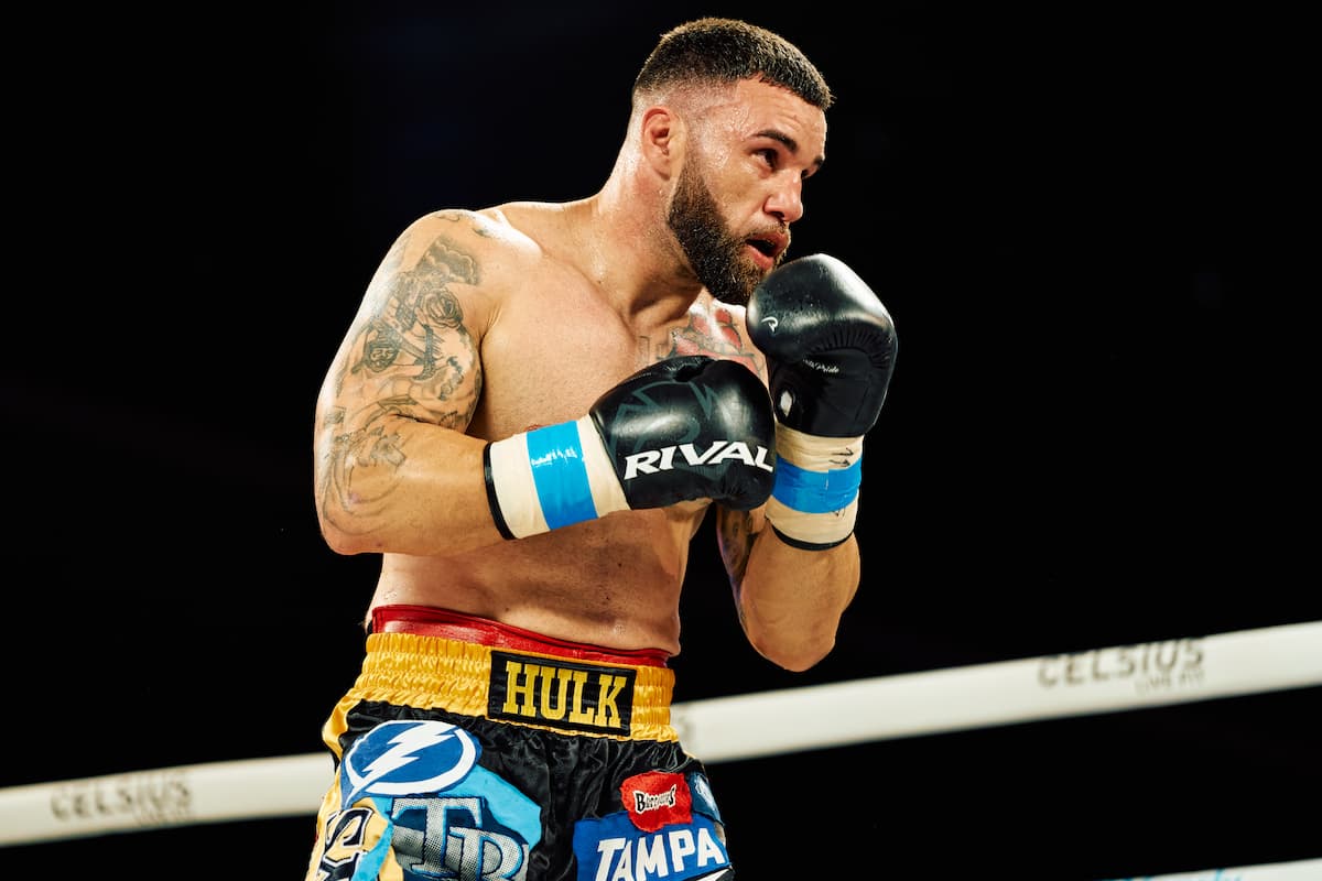 Ariel Perez in action against Mario Bedolla Orozco during Most Valuable Prospects 12 in Orlando, Florida