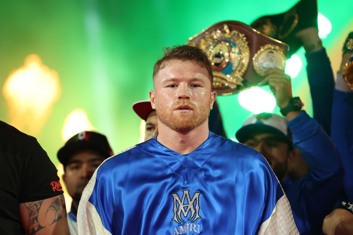 Canelo Alvarez makes his ring walk during his bout against William Scull