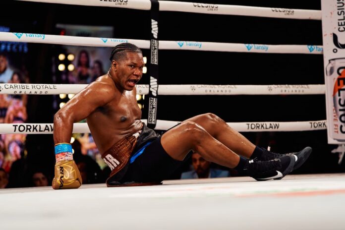 Dainier Pero suffers a knockdown during his bout against Cesar Navarro, headlining Most Valuable Prospects 12 in Orlando, Florida