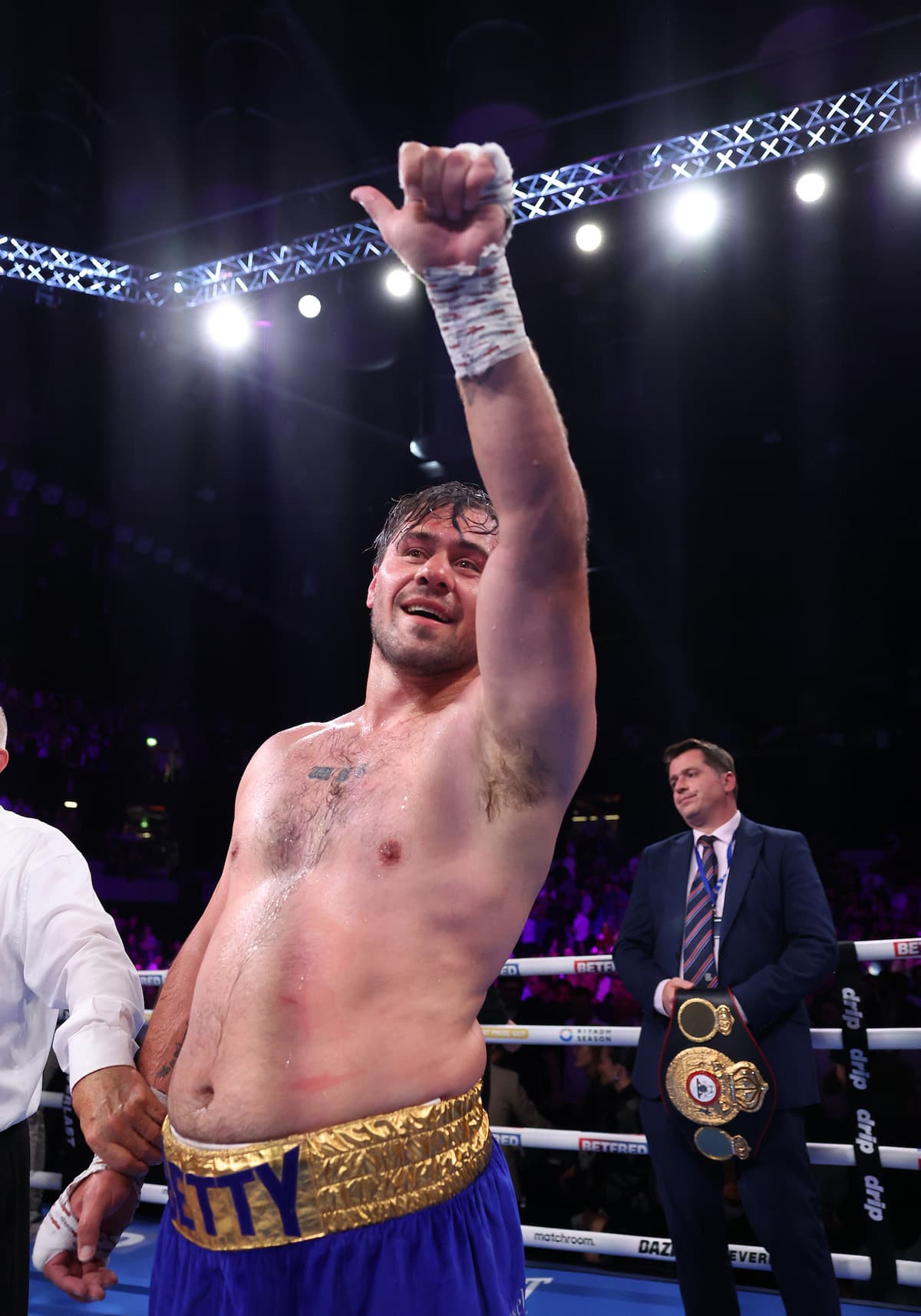 David Allen during his boxing rematch against Johnny Fisher in London