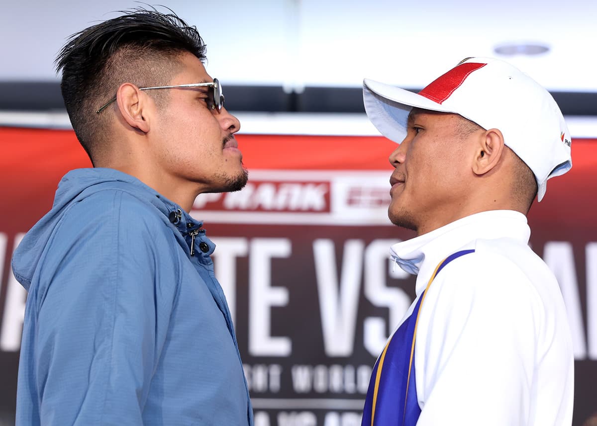 Emanuel Navarrete and Charly Suarez come face-to-face at the press conference ahead of their bout at Pechanga Arena San Diego