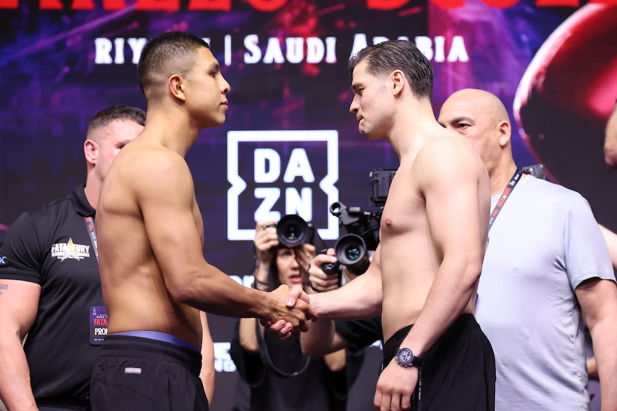 Jaime Munguia and Bruno Surace shake hands