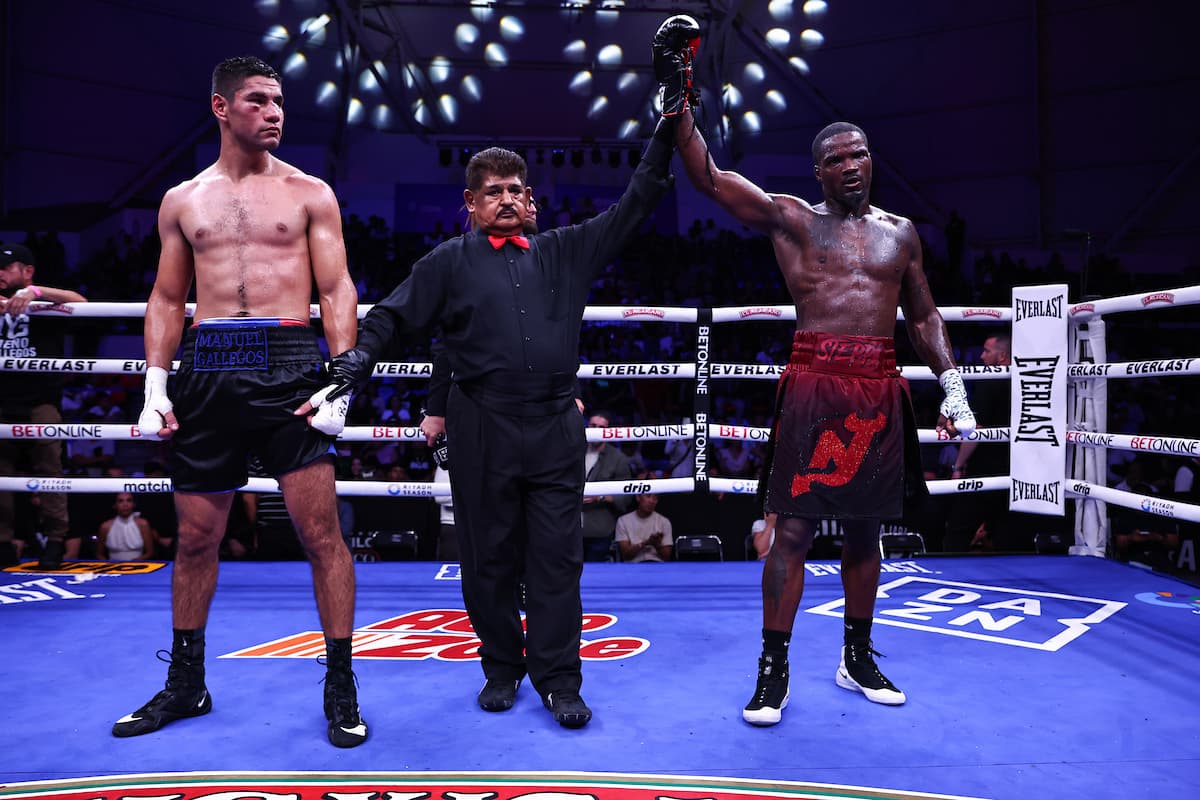 Khalil Coe takes victory in a rematch against Manuel Gallegos in Guadalajara, Jalisco, Mexico