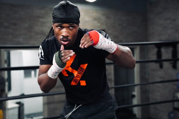Kyrone Davis during a media workout ahead of his bout against Yoenli Feliciano Hernandez