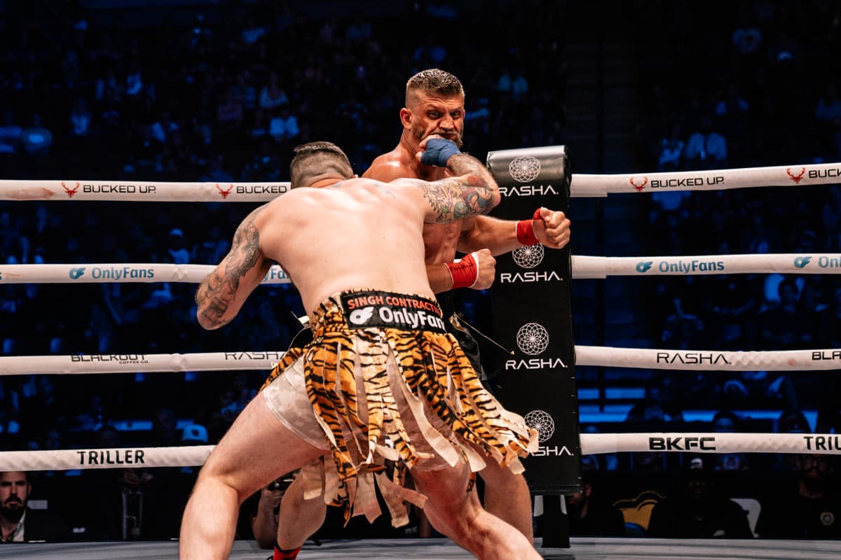 Mike Richman punches Josh Dyer during their bout at BKFC 74 Salt Lake City