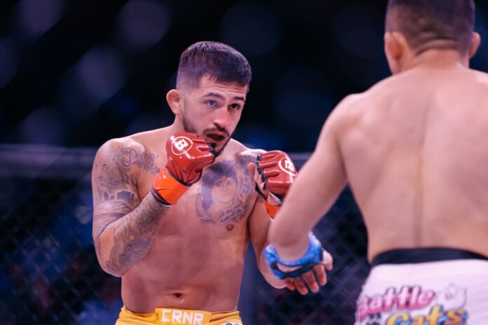 Sergio Pettis during his MMA bout against Kyoji Horiguchi