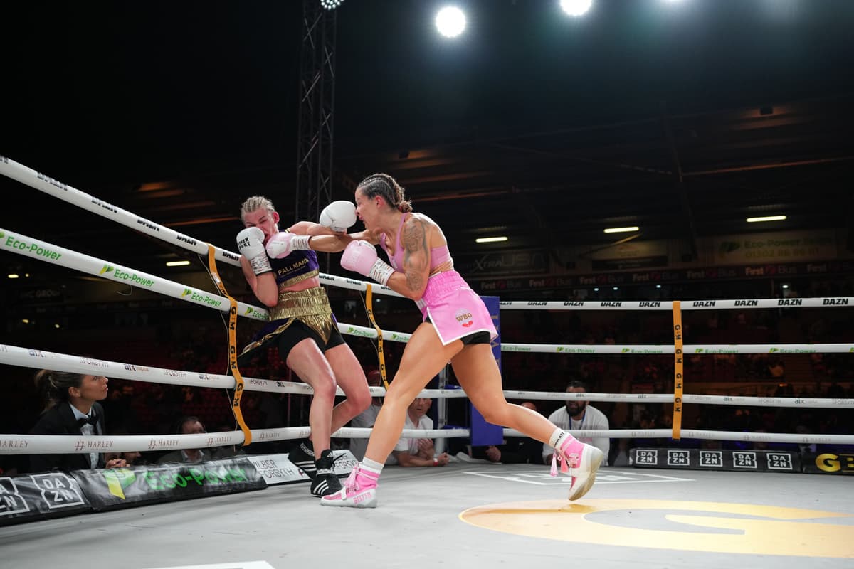 Terri Harper throws a punch during her bout against Natalie Zimmermann at Doncaster Stadium