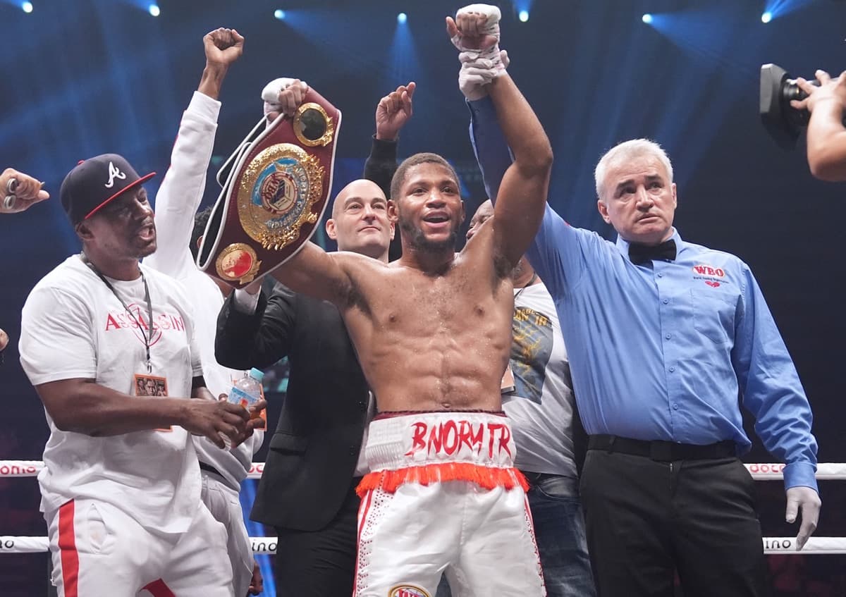 Brian Norman Jr celebrates victory over Jin Sasaki in Tokyo