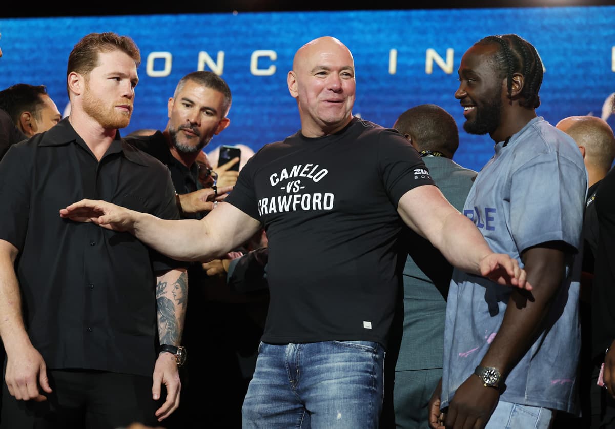 Canelo Alvarez, Dana White and Terence Crawford during the press conference at the 2025 Fanatics Fest NYC