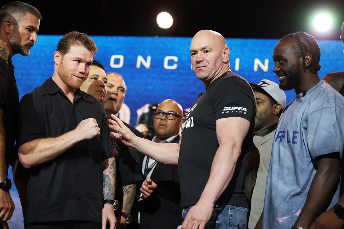 Canelo Alvarez, Dana White and Terence Crawford during the press conference at the 2025 Fanatics Fest NYC