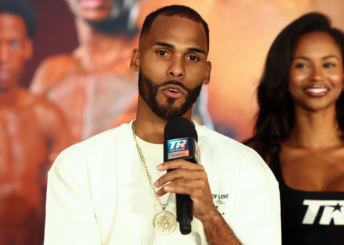 Edwin De Los Santos at the press conference in Norfolk, VA