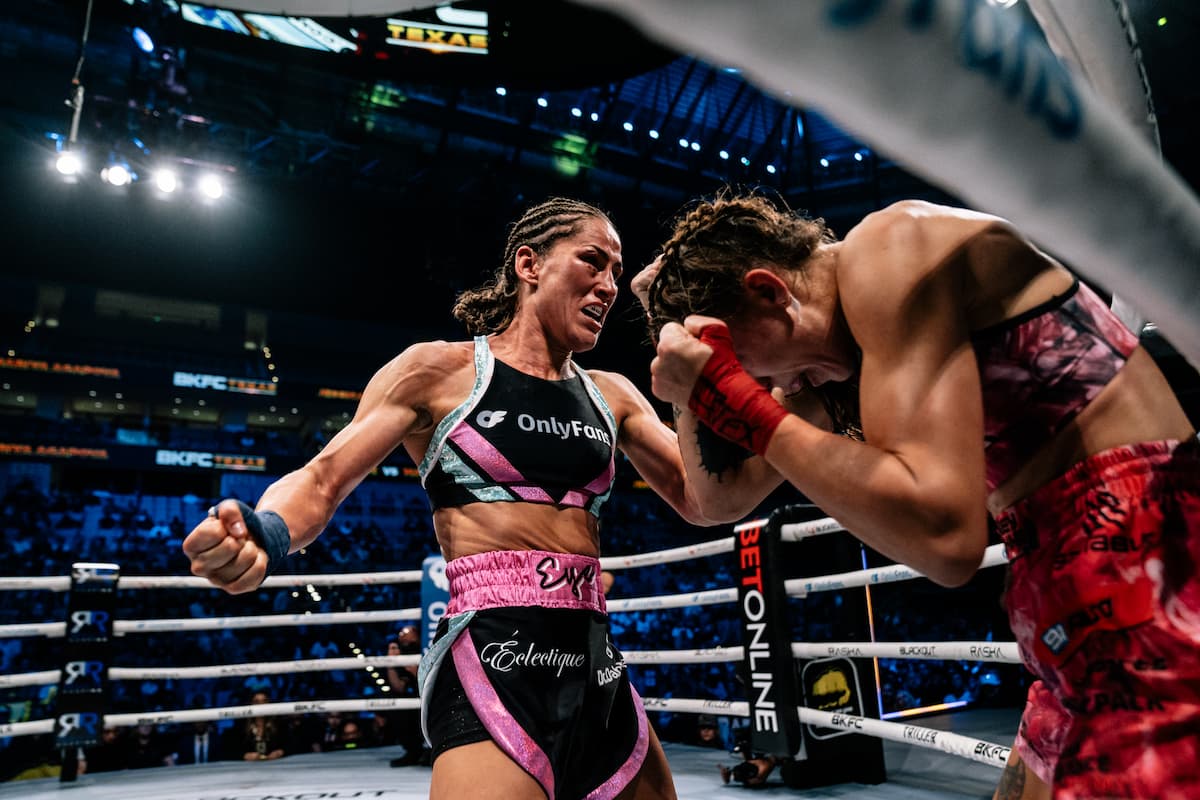 Jessica Eye dominates Mariya Agapova during their bare-knuckle boxing bout at BKFC 76 Texas
