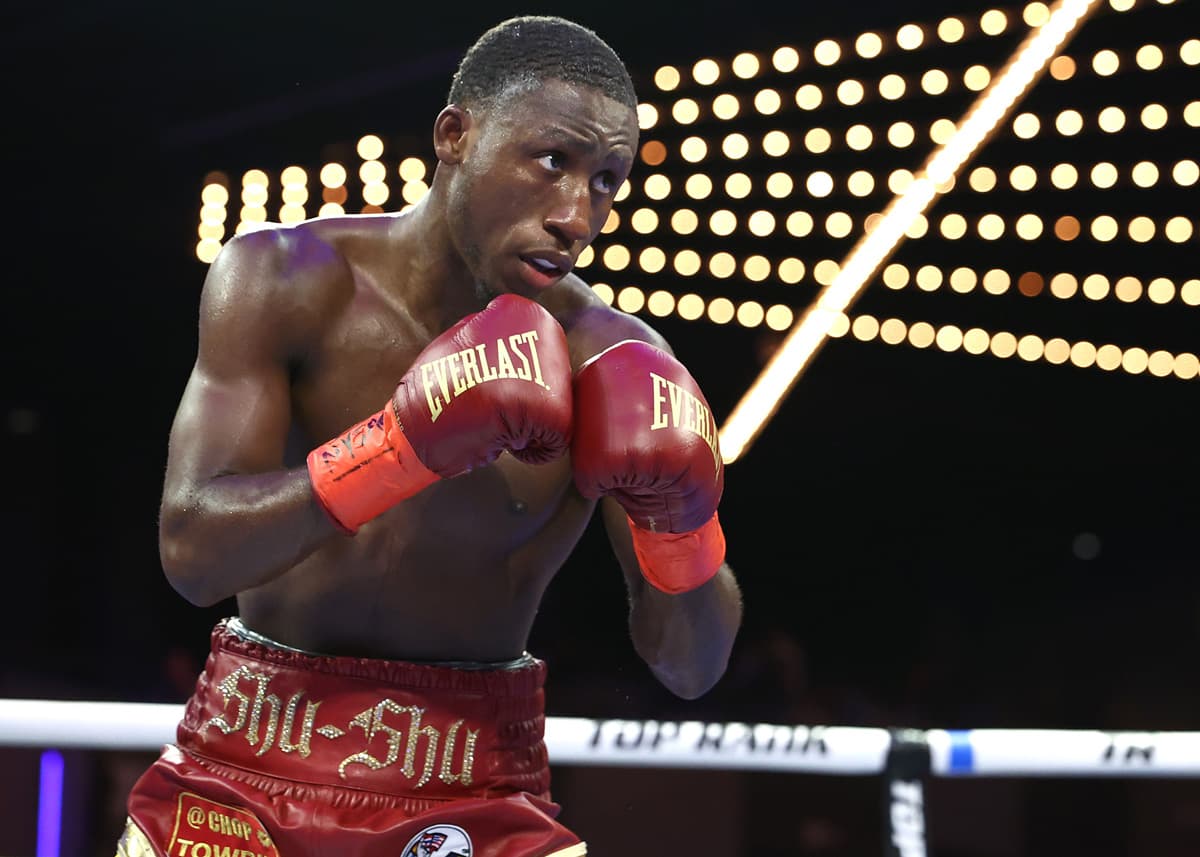 Bruce Carrington during his bout against Mateus Heita at The Theater at Madison Square Garden in New York
