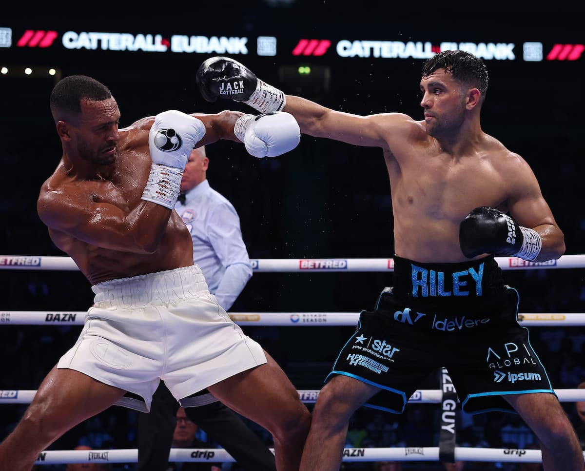 Jack Catterall throws a jab during his bout against Harlem Eubank