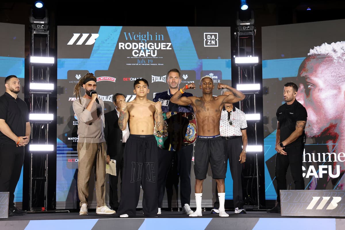 Jesse Rodriguez and Phumelele Cafu at the weigh-in ahead of their boxing bout