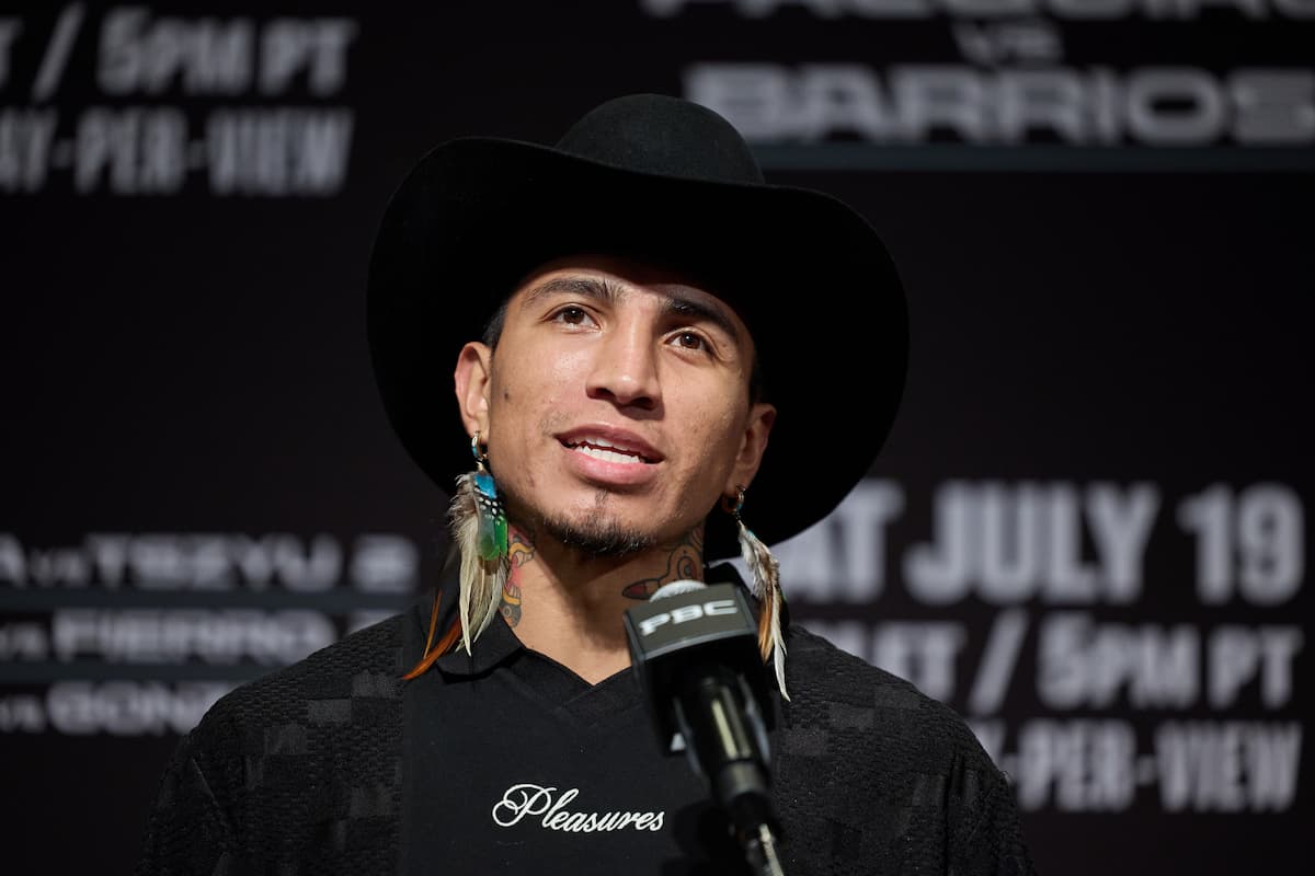 Mario Barrios at the press conference