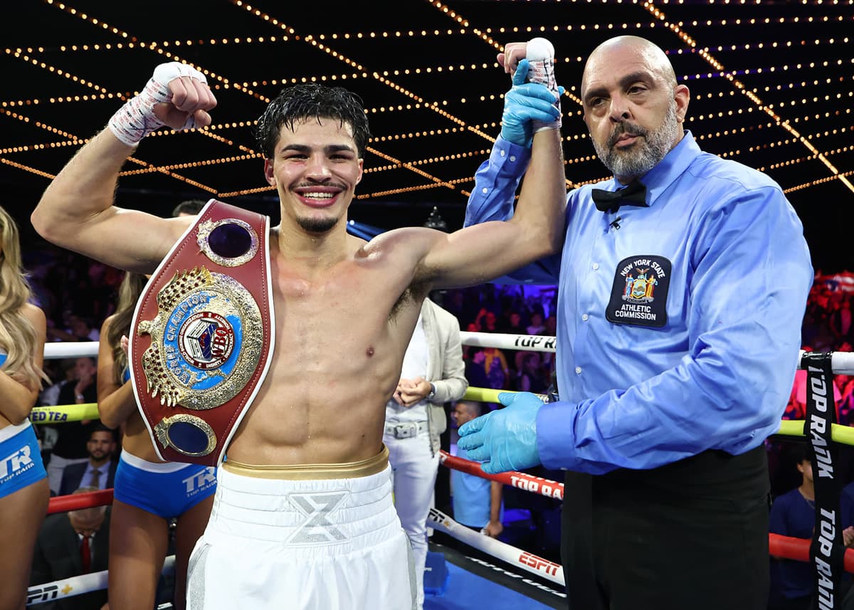 Xander Zayas victorious over Jorge Garcia Perez during their bout at The Theater at Madison Square Garden in New York