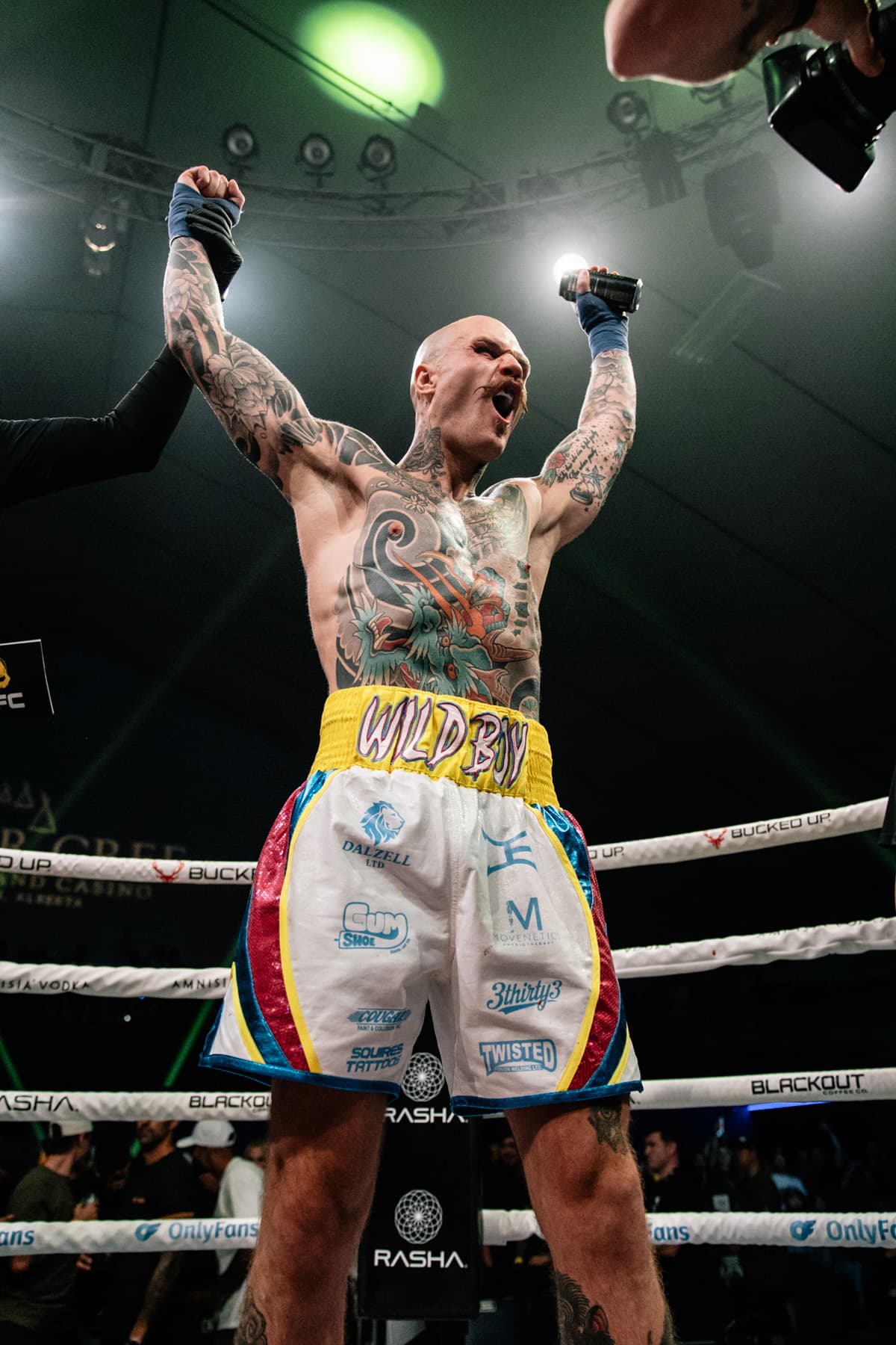 Drew Stuve defeats Will Santiago during their bout at BKFC Fight Night Edmonton