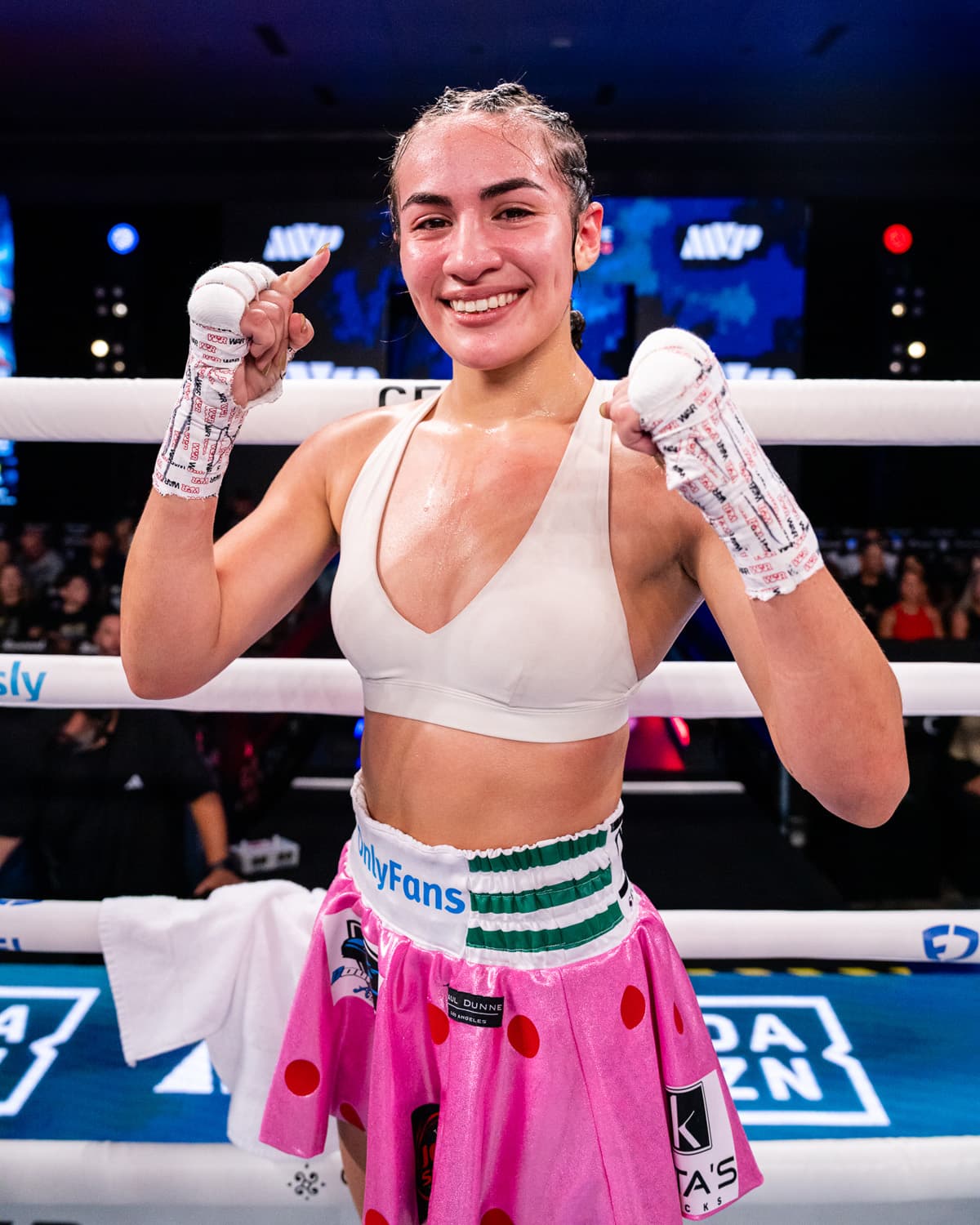 Jocelyn Camarillo victorious in her boxing bout at Caribe Royale Orlando