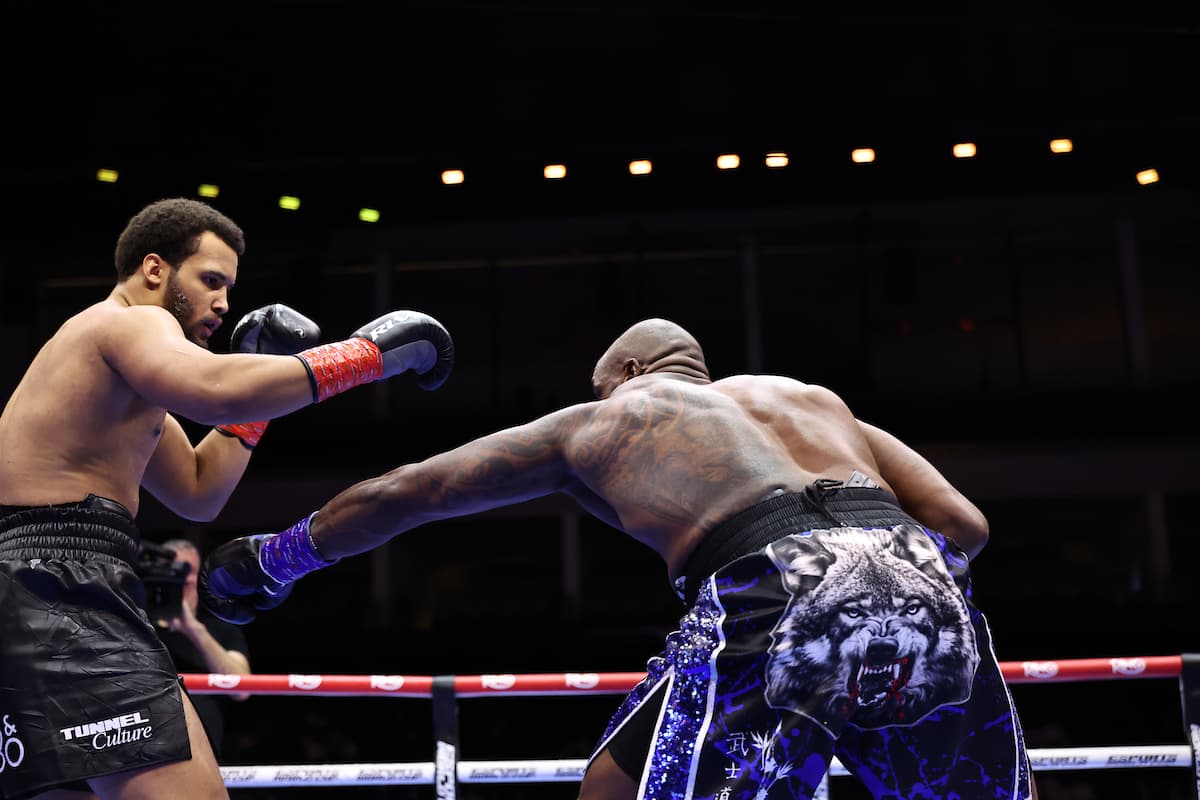 Moses Itauma and Dillian Whyte during their boxing bout