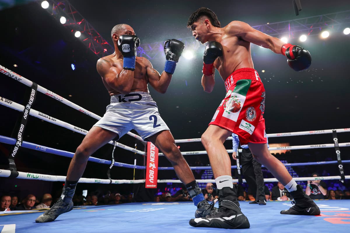 Grant Flores and Courtney Pennington during their bout