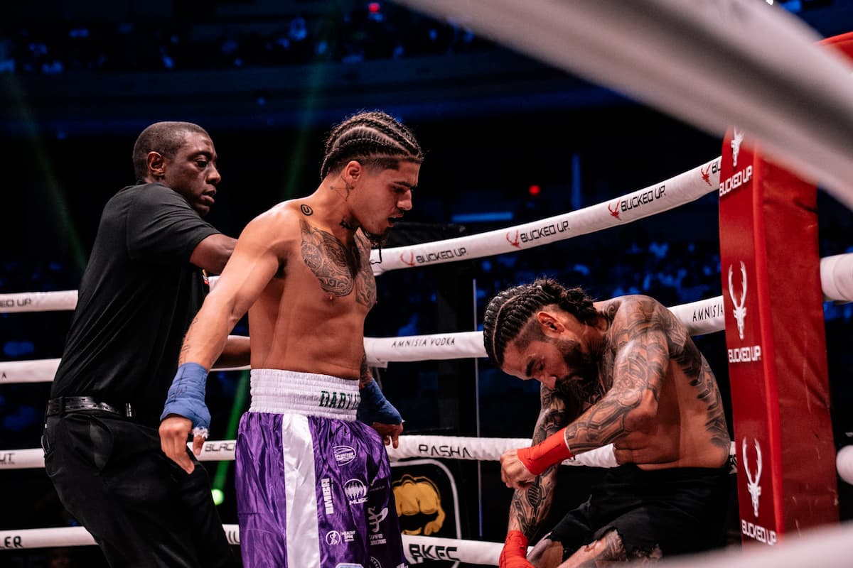 Jancarlos Rivera knocks out Isaiah Garcia