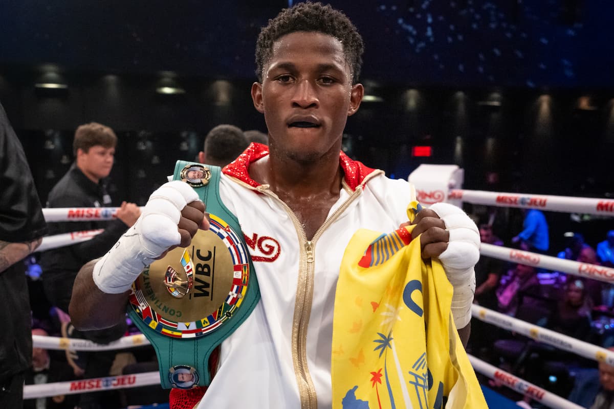 Jhon Orobio after his victory over Ivan Basurto Monroy