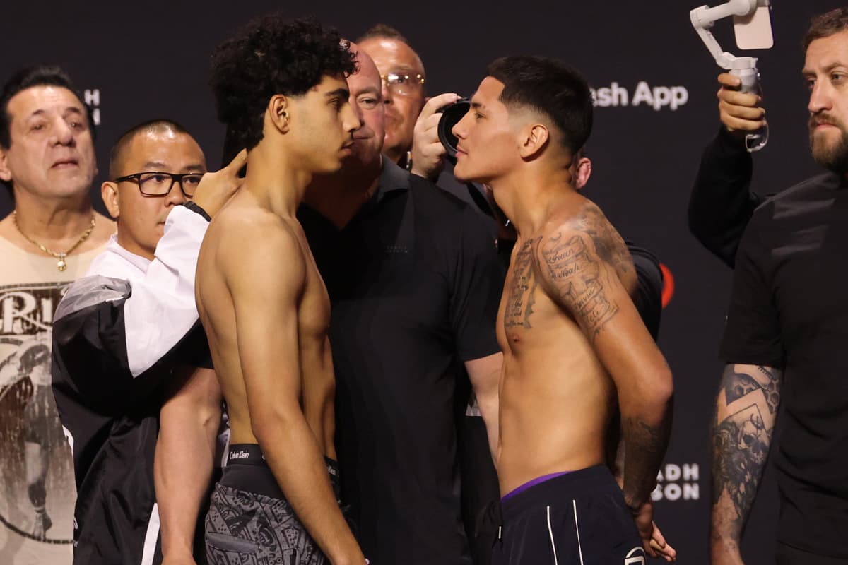Mohammed Alakel and Travis Kent Crawford during the weigh-in ahead of their boxing bout