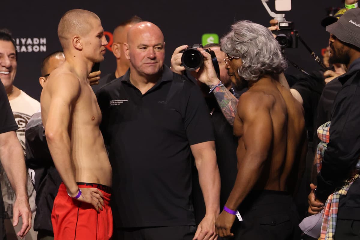 Serhii Bohachuk and Brandon Adams during the weigh-in ahead of their boxing bout