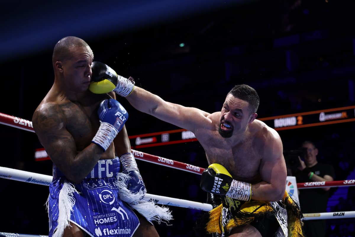 Joseph Parker punches Fabio Wardley