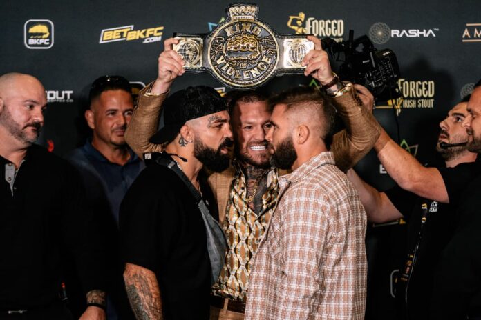 Mike Perry and Jeremy Stephens face off