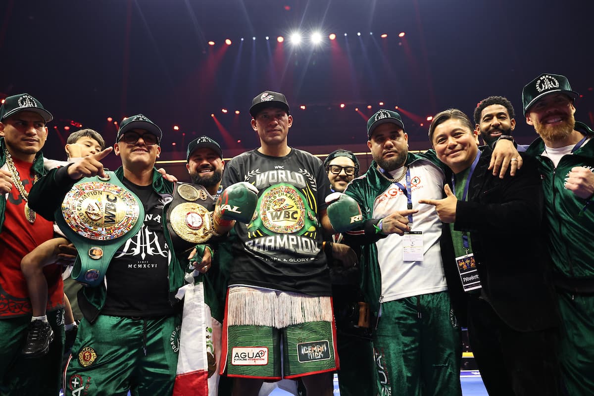 David Benavidez with his team following his victory over Anthony Yarde during their boxing bout
