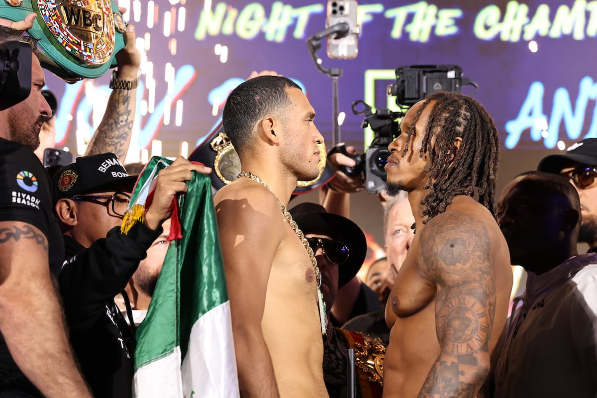 David Benavidez and Anthony Yarde face off