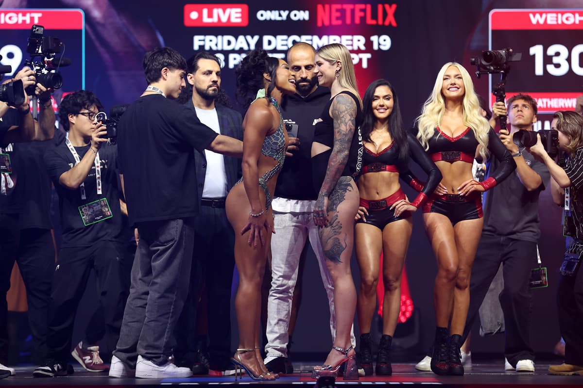 Alycia Baumgardner and Leila Beaudoin face off