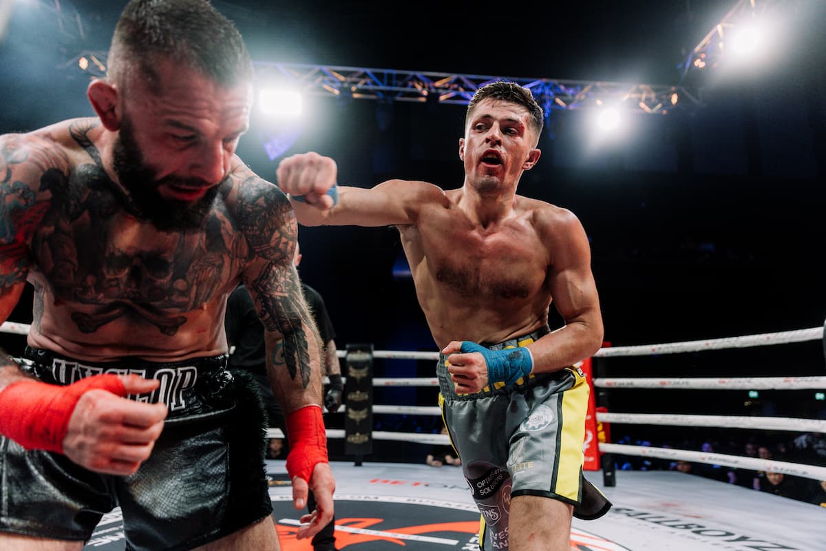 Bradley Taylor throws a punch during his bout against Brian Hyslop